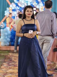 navy blue gown😍 👗