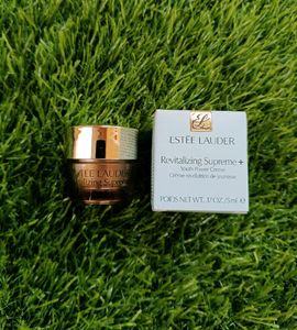 EsteeLauder Revitalizing Supreme+ YouthPower Creme