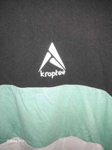 Kroptee Colorblock Long Sleeve