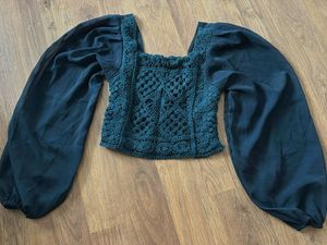 Crochet & Chiffon Balloon Sleeve Top