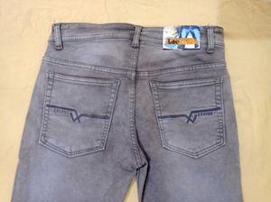 Light Wash Denim Jeans
