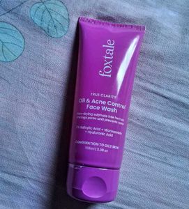 Foxtale Oil &amp; Acne Face Wash