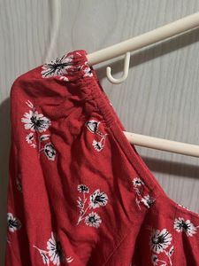 Cute Top With Flowers