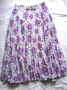 Floral Pleated Midi Skirt