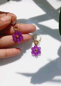 Purple Flower Beaded Earrings 💜