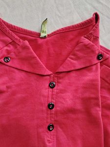Red top for Christmas 🌲Cute Pink Button-Down To