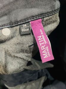 NUMERO UNO BLACK JEANS (Size 34)