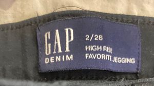 *GAP BRAND NEW JEANS*