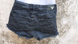 17. BLACK FUNKY SHORTS