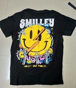 Smiley Face Graphic T-shirt