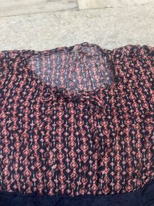 Stylish &amp; Comfortable Empire Style Top