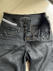 Highwaisted Black Skinny jeans ankle length