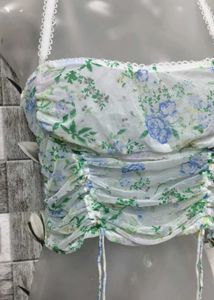 Floral Lace Trim Crop Top