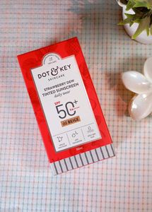 Dot &amp; Key Strawberry Dew Tinted Sunscreen