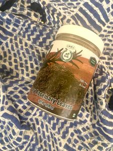 Dried Rosemary Leaves