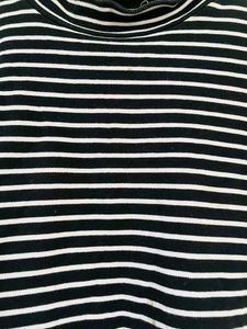 Beautiful Black Strip Top Crop Style
