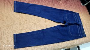 Max men&#39;s blue jeans