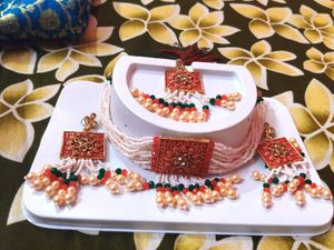 Beautiful Jewellery Set (Totally New)