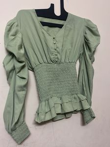 Chic Green Puff Sleeve Top
