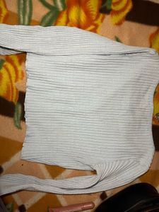 Cute winter Crop top