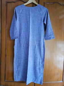Handloom Embroidered Kurti