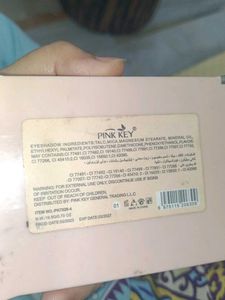 Eyeshadow Palette - 18 Colors!