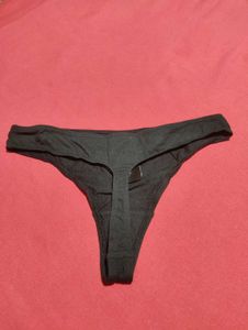 H&amp;M Thong Size.S