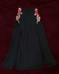 Chinese Embroidered Two Slit Long Skirt