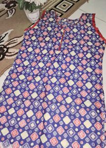 Sleeveless Printed Kurti