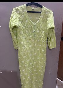 MEDIUM Chikankari Women's Kurta