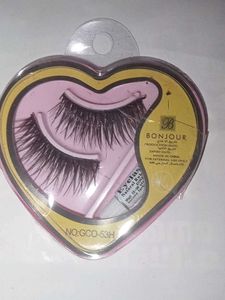 Bonjour False Eyelashes