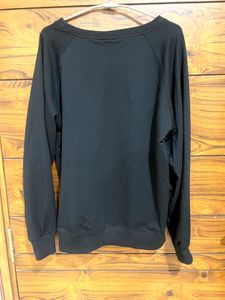 Lavender Graphic Black Sweatshirt