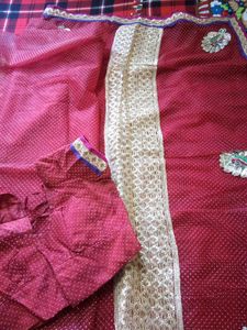 Beautifull Boby Golden Print With Full Lace Saree Ready To Wear With Blouse L Size In Side Spaces Available If Want Large Size 💥💥💥💥🎉🎉🎉🎉💥💥💥