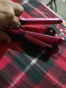 Nova Hair Straightener