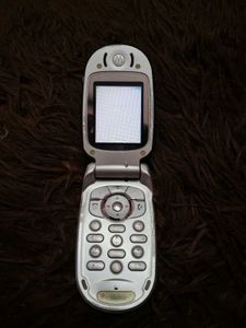 Motorola V535