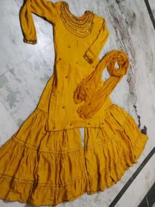 Elegant Yellow Embroidered Kurta Set With Dupatta