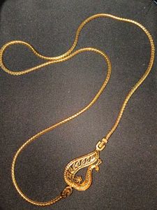 Elegant Gold Chain Necklace