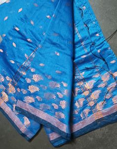 Beautiful Saree With Blouse Piece