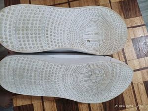 Tommy Hilfiger White Slip-On Sneakers