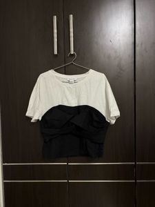 Chic Two-Tone Crop Top