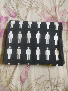 Very Cool Black Unisex Tshirt (Size-L)