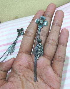 Flower And Drop Hanging Earrings
