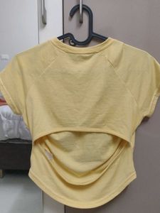 Yellow Cropped Back Cut-out Ruched T-Shirt