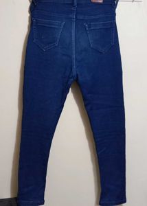 Dark Blue Ankle Length Jeans 👖