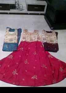 3 Color Available Price Per