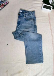 Zara Light Wash Jeans