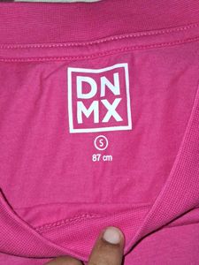 Ajio Hot Pink Graphic Tee