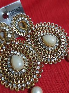 Elegant Pearl Drop Earrings
