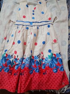 Off-white Girls Gown For 7-8 Yr Old