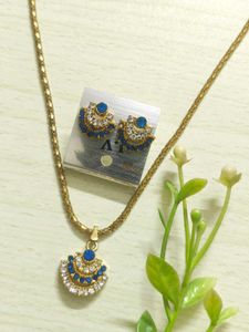 Blue Studded Jewellery Set